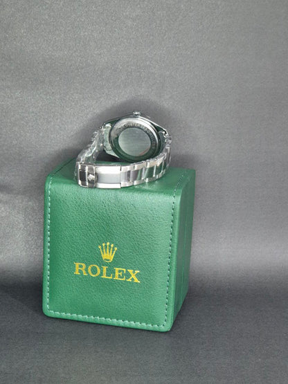 ✨ Reloj  Rolex Day-Date ⌚ Esfera Azul con Diamantes – Poder y Distinción 💎
