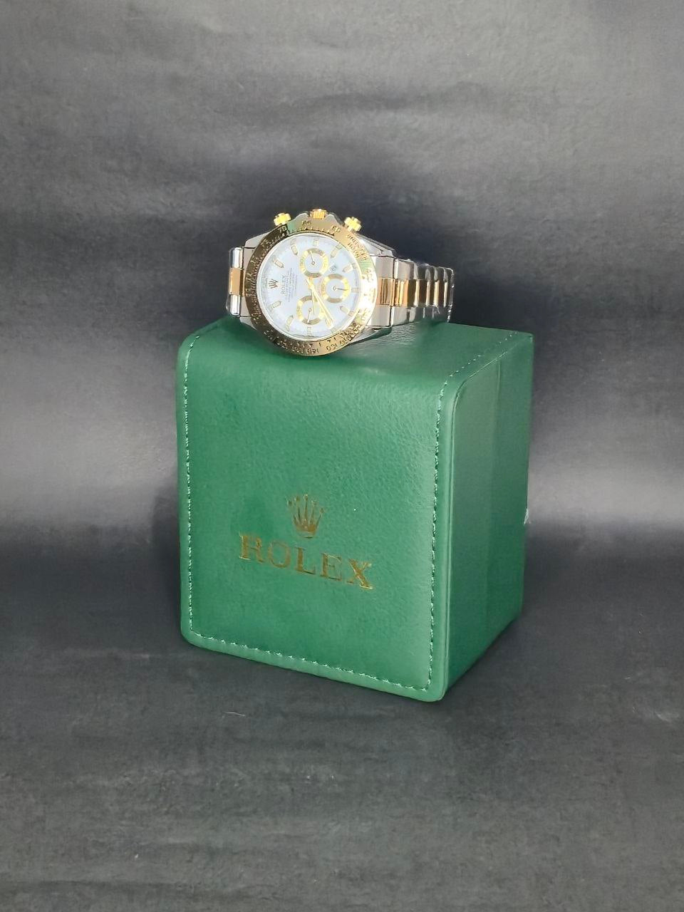 ⌚💛⚪ Reloj Rolex Daytona Cosmograph Bicolor – Elegancia y Lujo Deportivo ✨